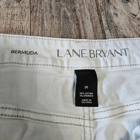 Lane Bryant Bermuda Shorts Plus Size 20 Light Wash 9" Denim Jorts Stretch Cotton - Picture 10 of 11